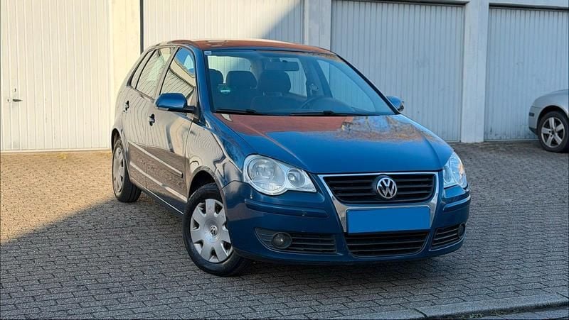 Gebraucht VW Polo 64 PS (47 kW) 2007 Blau Kleinwagen