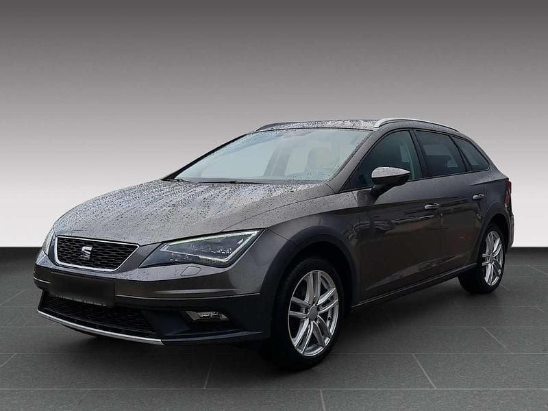 Gebraucht Seat Leon X-Perience 4Drive 150 PS (110 kW) 2016 "technic" grau Kombi