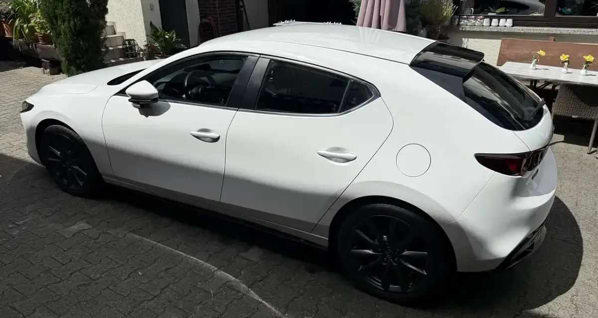 Gebraucht Mazda 3 Selection 122 PS (89 kW) 2021 Weiß Kleinwagen