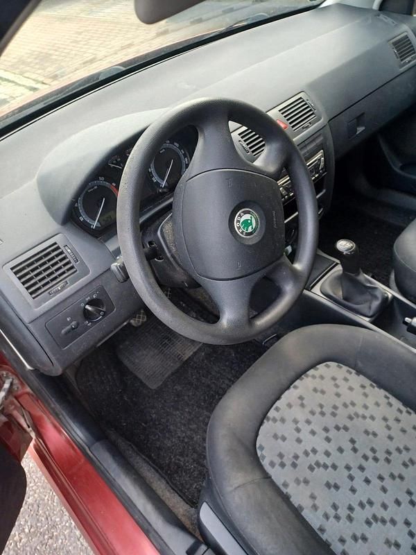 Gebraucht Skoda Fabia 65 PS (47 kW) 2006 Rot Kombi