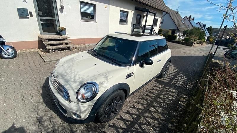 Gebraucht Mini ONE 98 PS (72 kW) 2011 Beige Kleinwagen