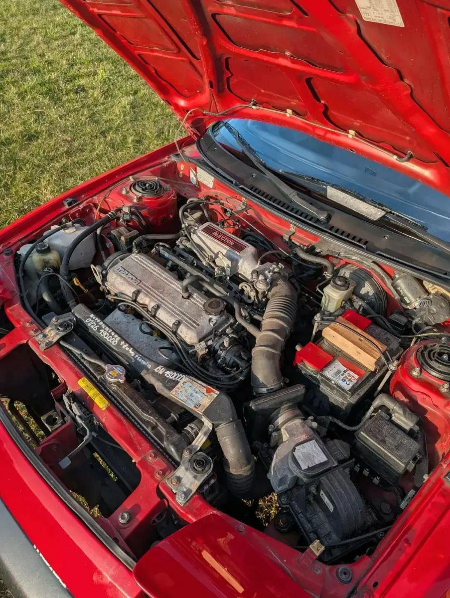 Gebraucht Mazda 323F 88 PS (64 kW) 1990 Rot Kleinwagen