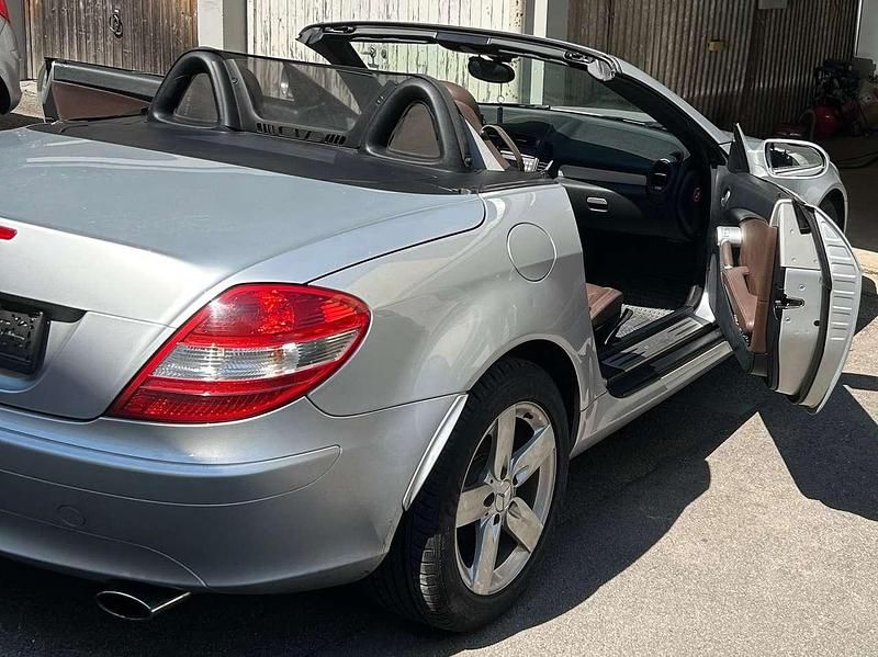 Gebraucht 2006 Mercedes SLK200 Cabrio | 7.800 € (Fairer Preis) - Bild 1/4