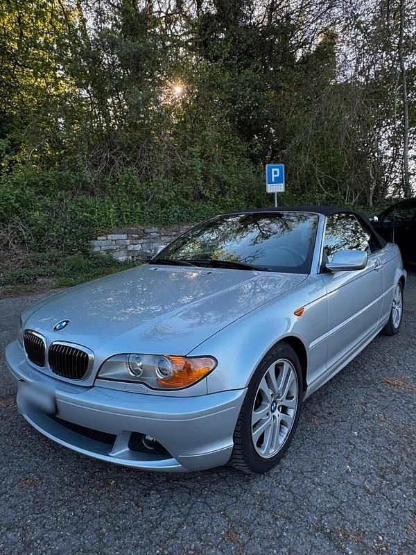 Second-hand BMW 330 231 CP (169 kW) 2004 Cabrio