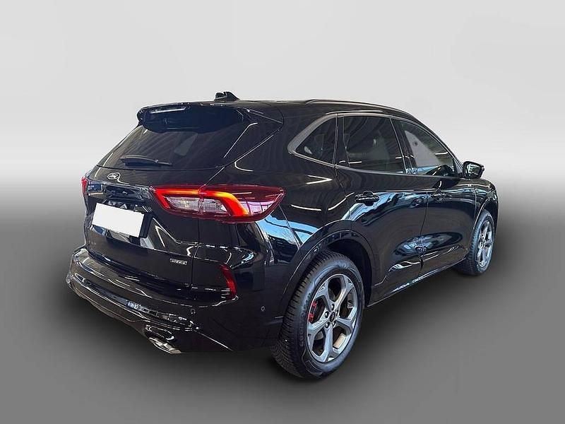 Gebraucht Ford Kuga ST-Line X 242 PS (177 kW) 2025 Schwarz SUV