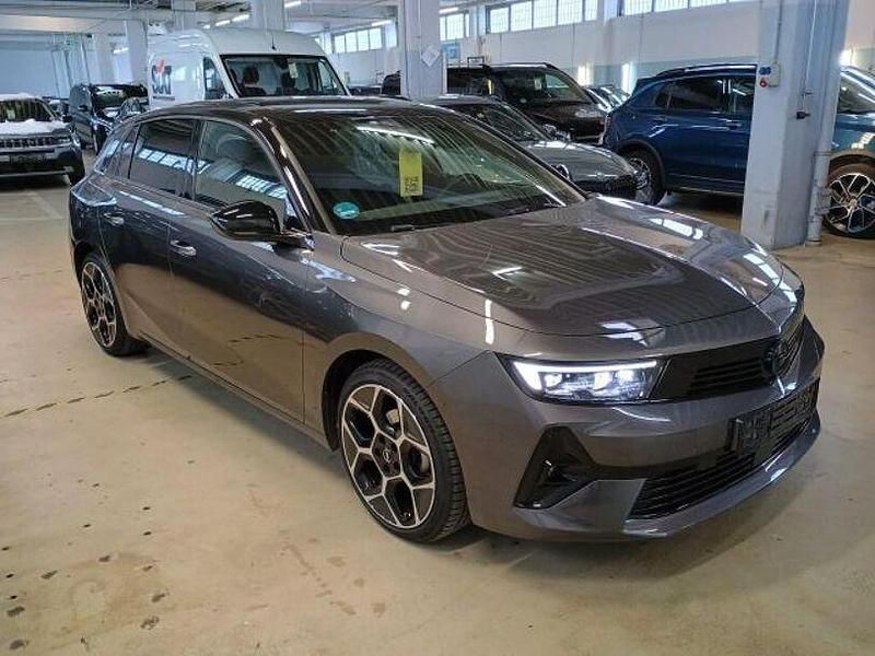 Gebraucht Opel Astra Ultimate 131 PS (96 kW) 2024 Grau Limousine