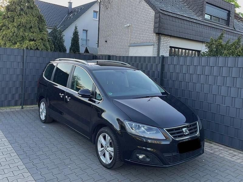 Second-hand Seat Alhambra Reference 150 CP (110 kW) 2015 Negru Monovolum