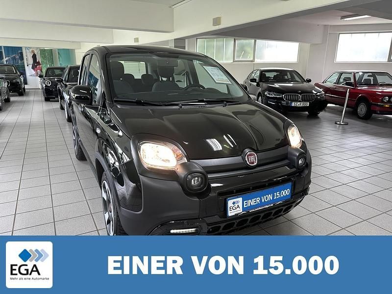 Schwarz Gebraucht 2023 Fiat Panda Kleinwagen | 13.260 € (Fairer Preis) - Bild 1/4