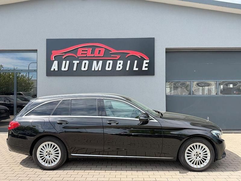 Gebraucht Mercedes C220 Exclusive 170 PS (125 kW) 2018 Schwarz Limousine