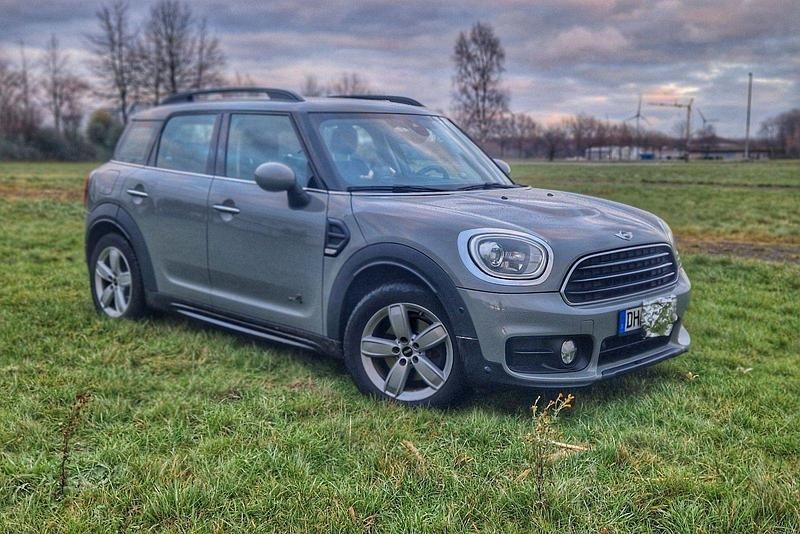 Gebraucht Mini Cooper D 150 PS (110 kW) 2018 Grau Kleinwagen