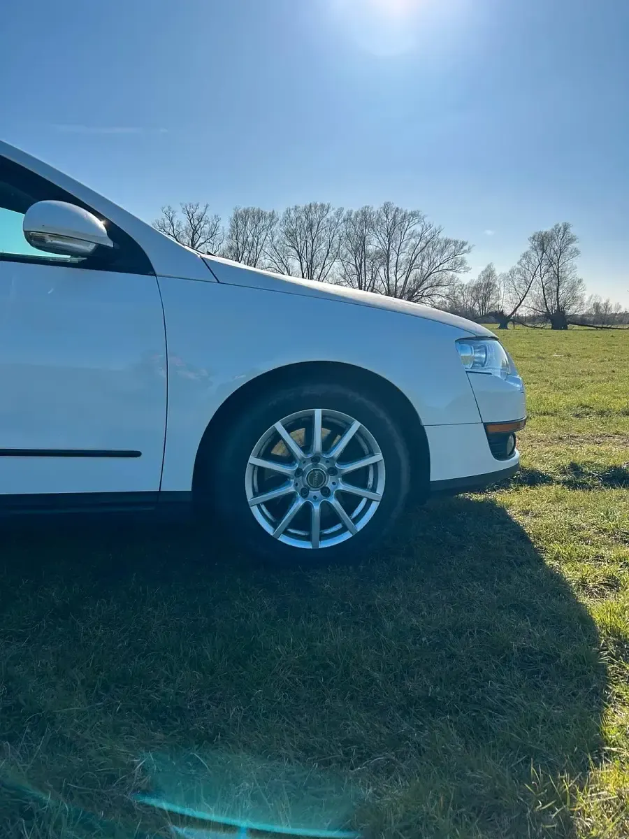 Gebraucht VW Passat 170 PS (125 kW) 2007 Weiß Kombi