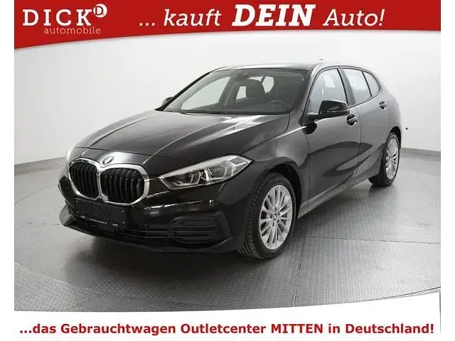 Gebraucht BMW 120 190 PS (139 kW) 2023 Saphirschwarz met. Limousine