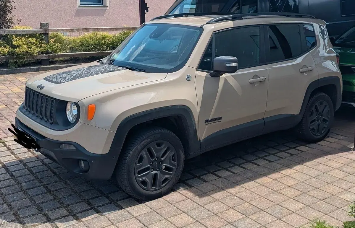 Gebraucht Jeep Renegade 170 PS (125 kW) 2017 Schwarz SUV