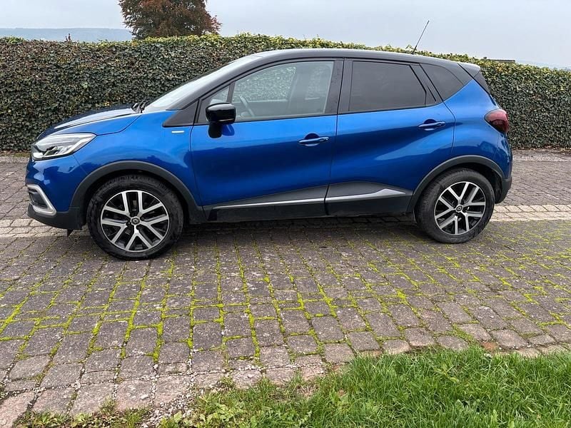Blau Gebraucht 2019 Renault Captur Version S SUV | 11.500 € (Guter Preis) - Bild 1/4
