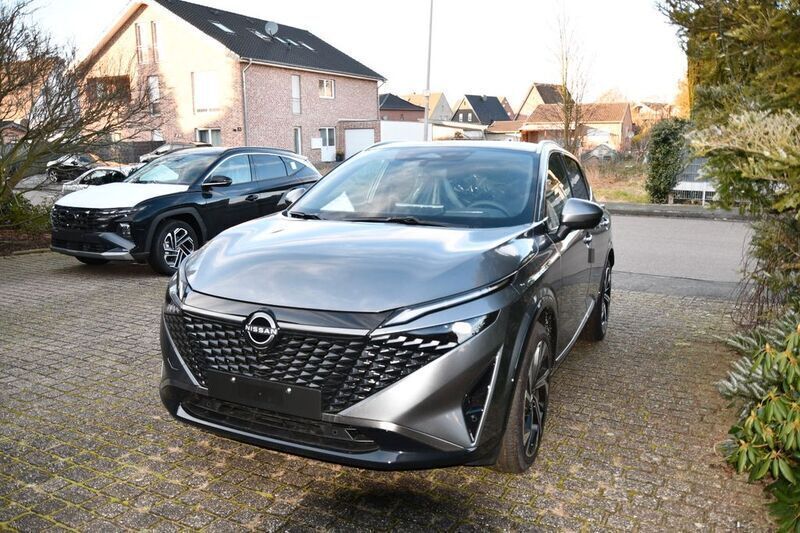 Grau Neu 2025 Nissan Qashqai Tekna+ SUV | 32.195 € (Fairer Preis) - Bild 1/4