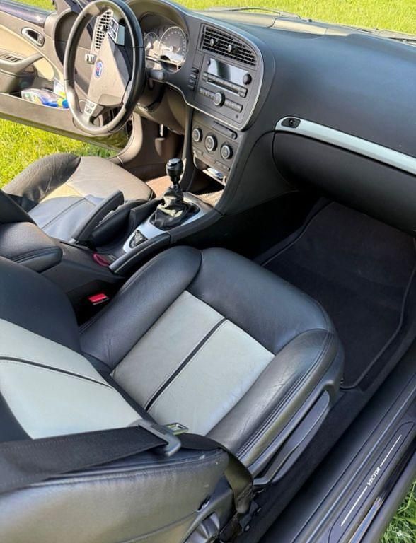 Gebraucht Saab 9-3 Cabriolet Vector 230 PS (169 kW) 2009 Schwarz Cabrio