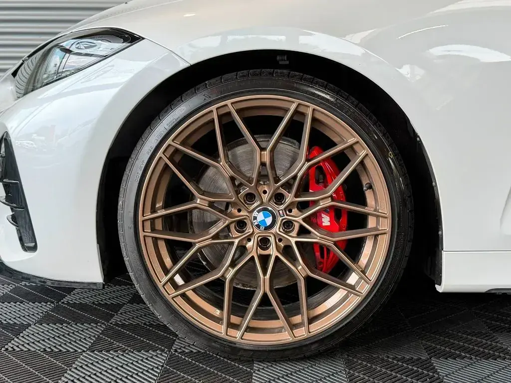 Gebraucht BMW M440 M Performance 392 PS (288 kW) 2024 Weiß Coupé