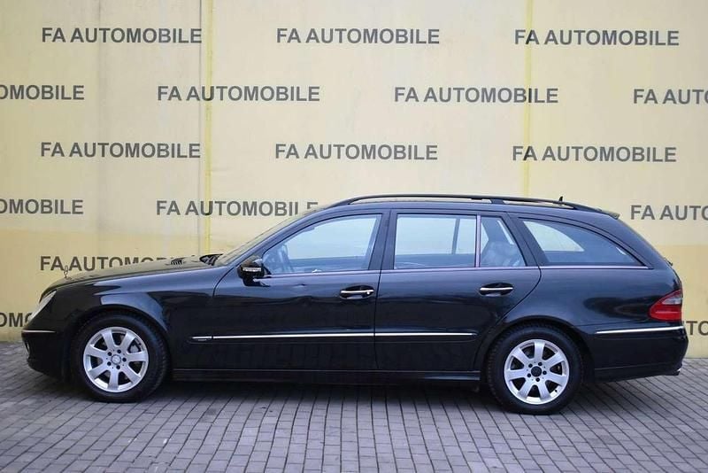 Gebraucht Mercedes E320 224 PS (164 kW) 2008 Schwarz Kombi