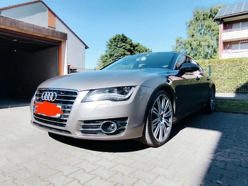 Braun Gebraucht 2011 Audi A7 Kleinwagen | 20.500 € - Bild 1/4