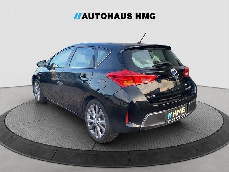 Gebraucht Toyota Auris Hybrid Edition 135 PS (99 kW) 2013 Schwarz Limousine