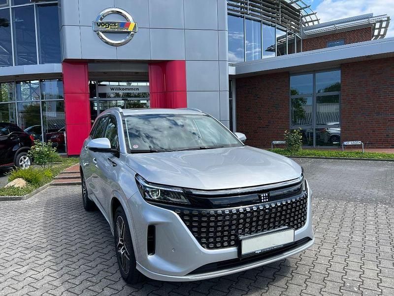 Neu DFSK E5 181 PS (133 kW) 2025 Metallic SUV