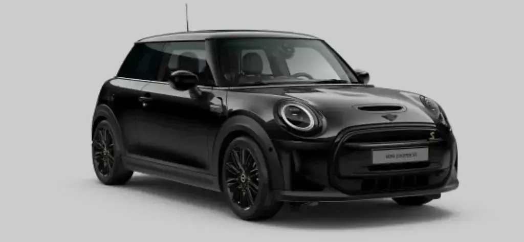 Gebraucht Mini Cooper SE 135 kW (184 PS) 2023 Midnight black metallic Kleinwagen