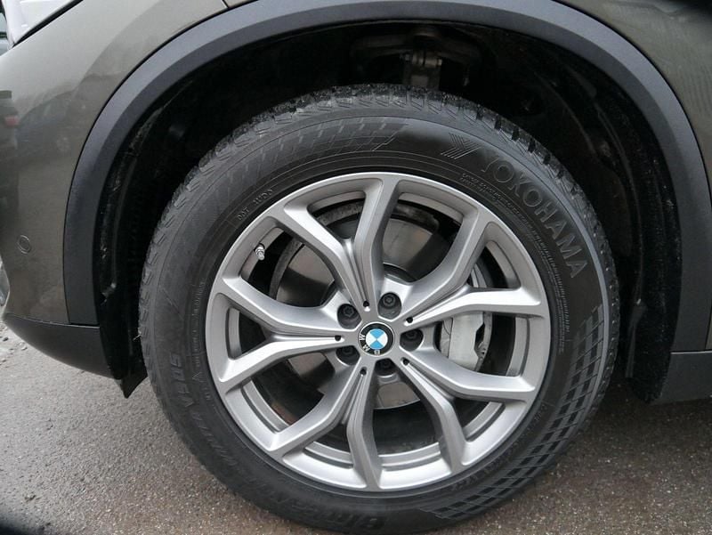 Second-hand BMW X5 286 CP (210 kW) 2023 Metallic SUV