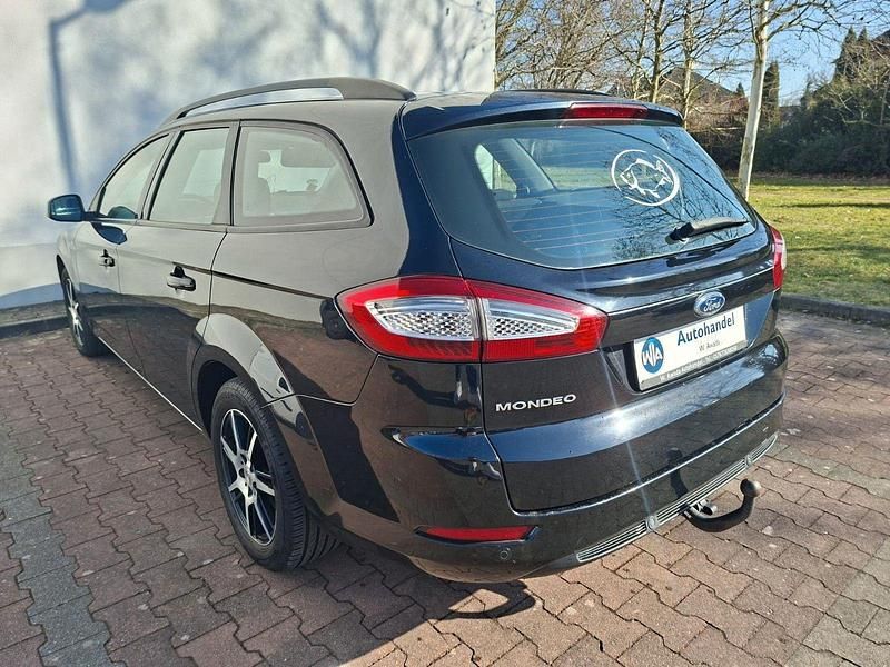Gebraucht Ford Mondeo Trend 145 PS (106 kW) 2010 Schwarz Kombi