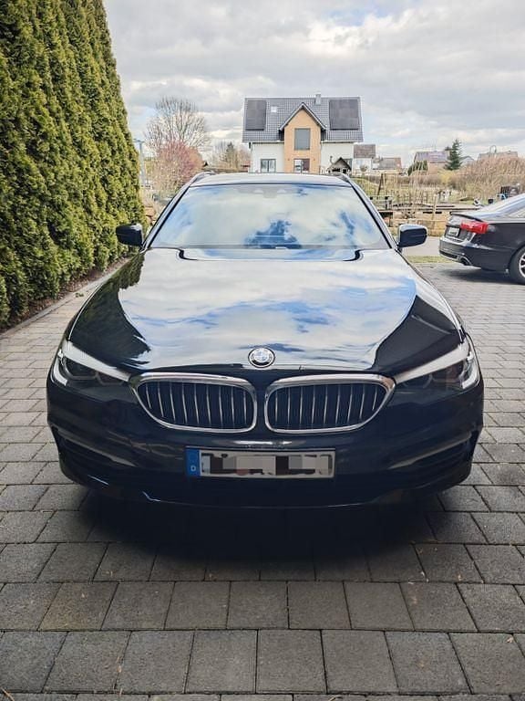 Gebraucht BMW 530 265 PS (194 kW) 2019 Schwarz Kombi