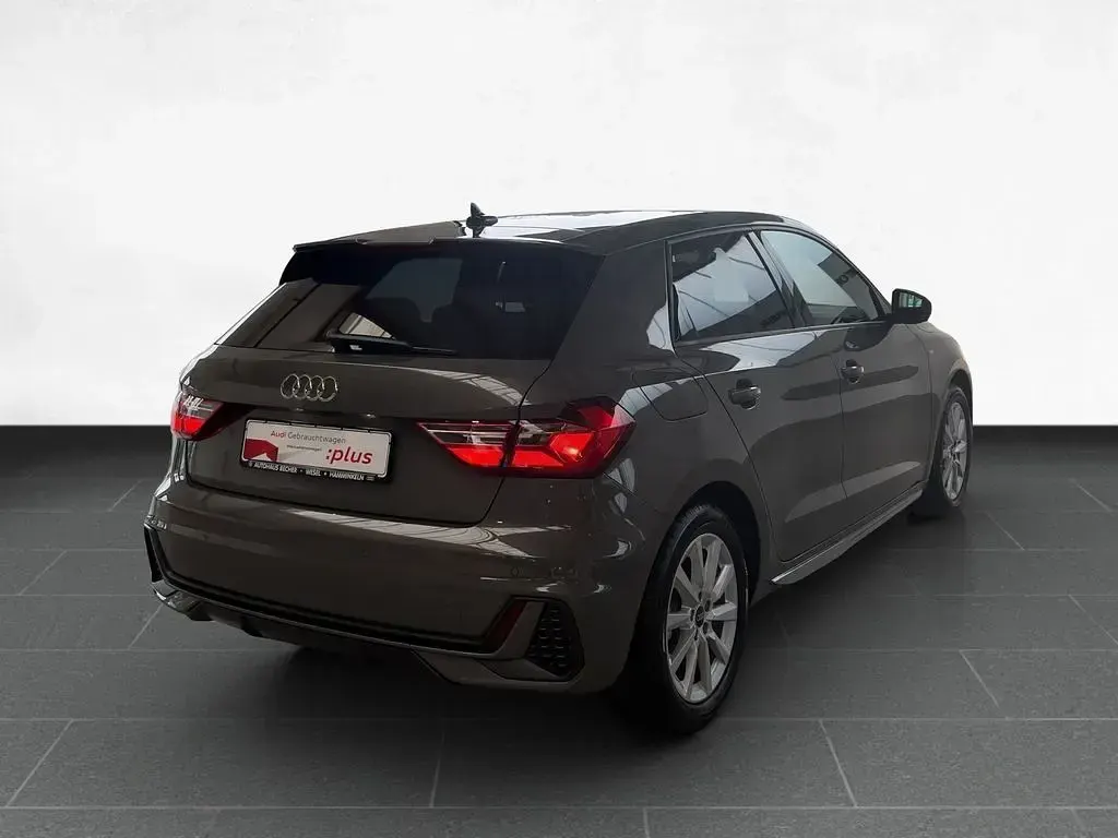 Gebraucht Audi A1 S-Line 116 PS (85 kW) 2025 Grau SUV