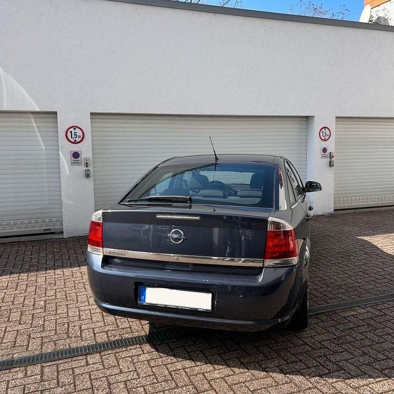 Gebraucht Opel Vectra 140 PS (102 kW) 2007 Grau Limousine