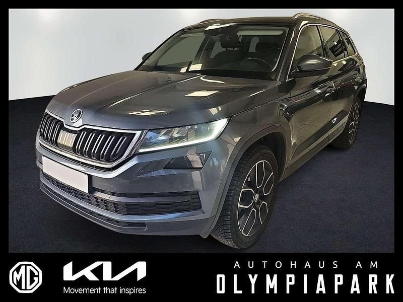 Quarzgrau metallic Gebraucht 2020 Skoda Kodiaq Style SUV | 24.990 € (Etwas zu teuer) - Bild 1/4