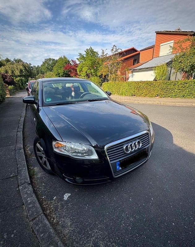 Schwarz Gebraucht 2004 Audi A4 Limousine | 2.000 € (Guter Preis) - Bild 1/4