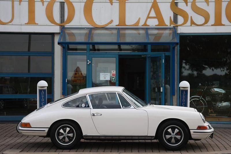 Weiß Gebraucht 1968 Porsche 912 Coupé | 51.800 € - Bild 1/4