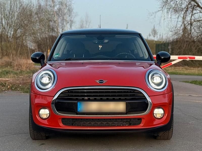 Gebraucht Mini Cooper 136 PS (100 kW) 2018 Orange Kleinwagen