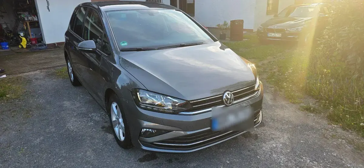 Gebraucht VW Golf Sportsvan Join 116 PS (85 kW) 2018 Grau Van / Kleinbus