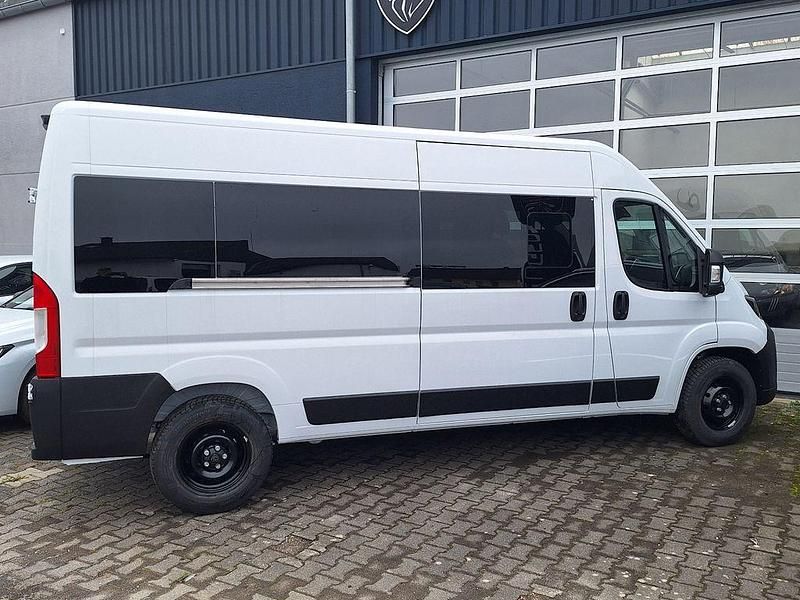 Neu Peugeot Boxer 140 PS (102 kW) 2025 Weiß Van