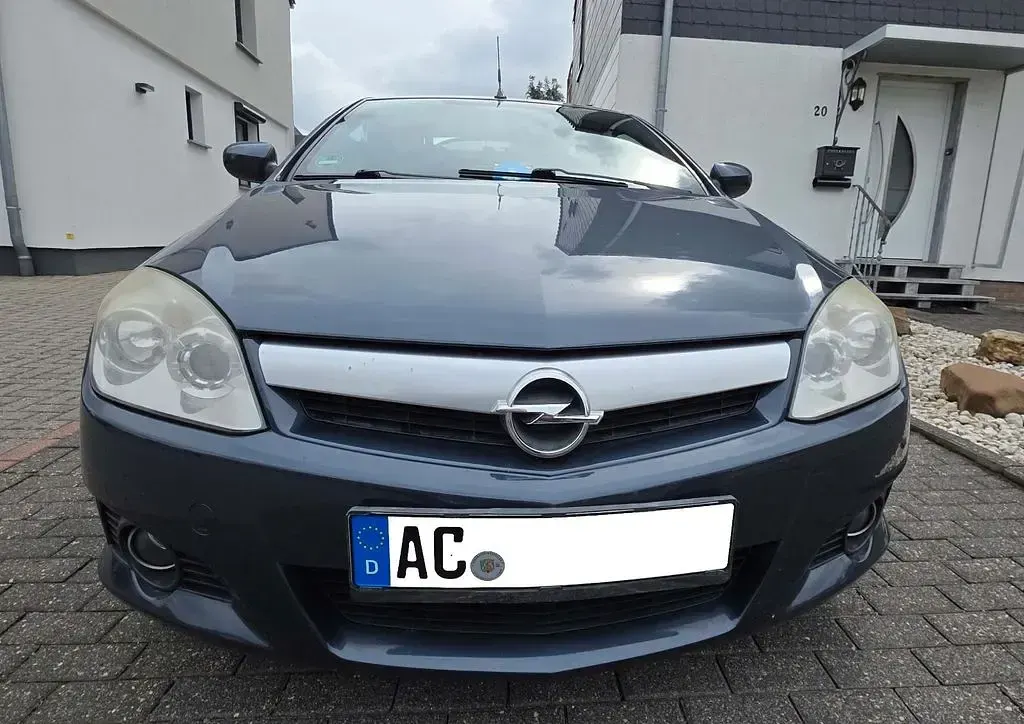 Gebraucht Opel Tigra 125 PS (91 kW) 2007 Cabrio