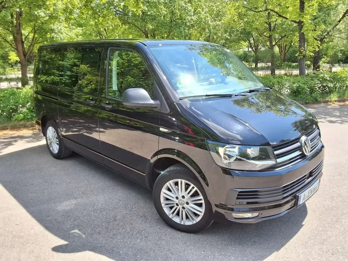 Gebraucht VW T6 Trendline 150 PS (110 kW) 2017 Schwarz Van