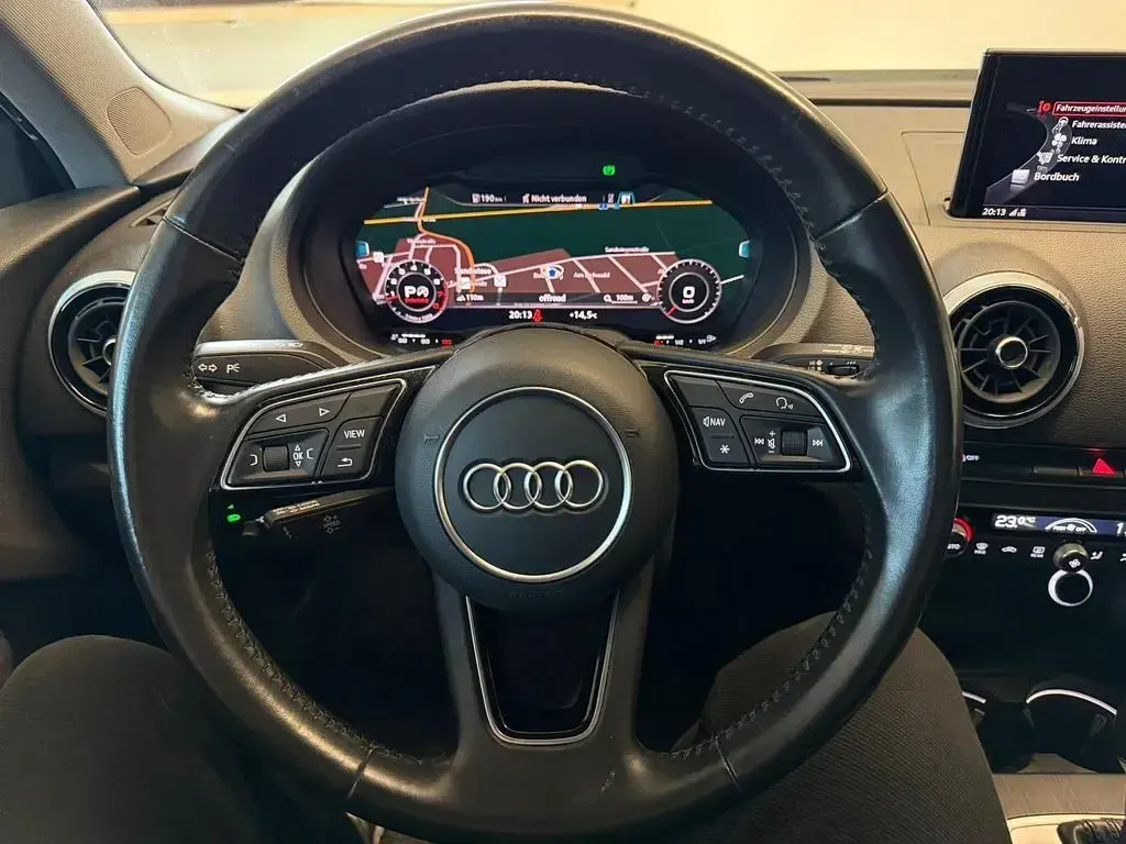 Gebraucht Audi A3 S-Line 150 PS (110 kW) 2019 Mythosschwarz Limousine