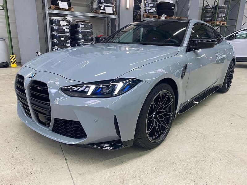 Gebraucht 2025 BMW M4 Comfort Edition Coupé | 89.990 € (Superpreis) - Bild 1/4