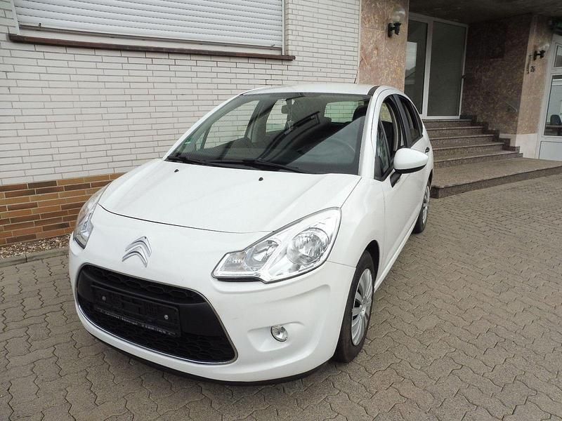 Gebraucht Citroën C3 68 PS (50 kW) 2013 Weiß Kleinwagen