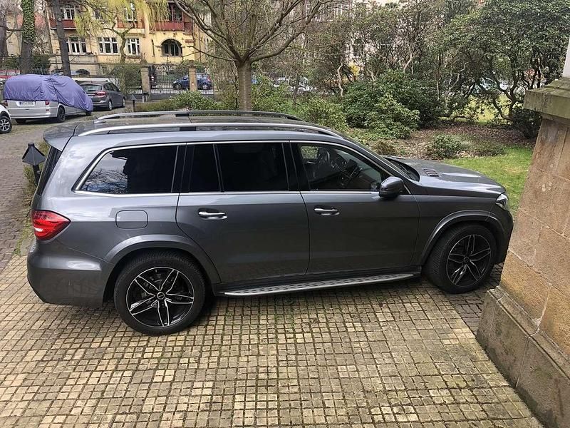 Gebraucht Mercedes GLS500 AMG line 455 PS (334 kW) 2017 Grau SUV