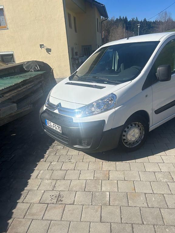 Second-hand Citroën Jumpy 128 CP (94 kW) 2015 Monovolum