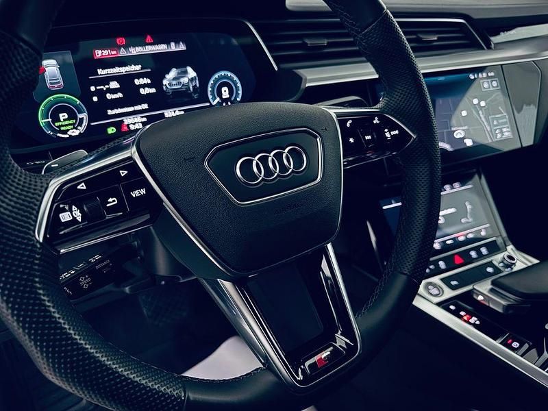 Gebraucht Audi e-tron Sportback Advanced 230 kW (313 PS) 2022 Blau SUV