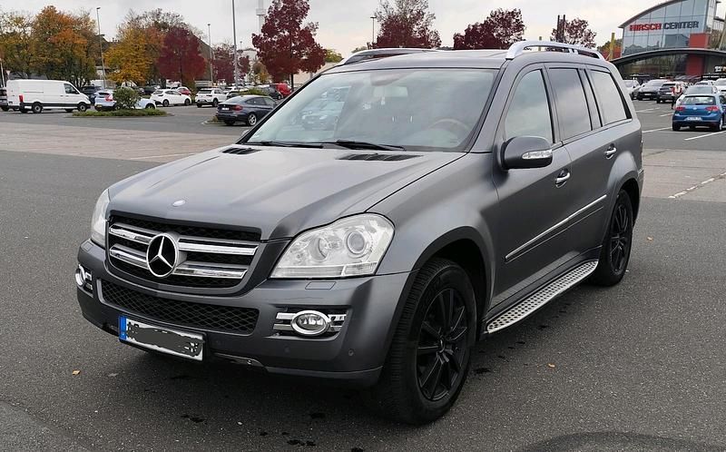 Grau Gebraucht 2007 Mercedes GL320 SUV | 8.000 € (Fairer Preis) - Bild 1/4