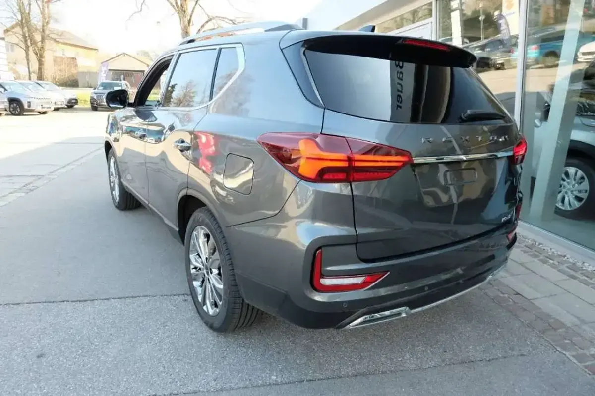 Neu KGM Rexton 203 PS (149 kW) 2026 Marble grey SUV