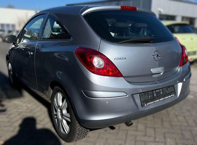 Gebraucht Opel Corsa Edition 80 PS (58 kW) 2009 Grau Kleinwagen