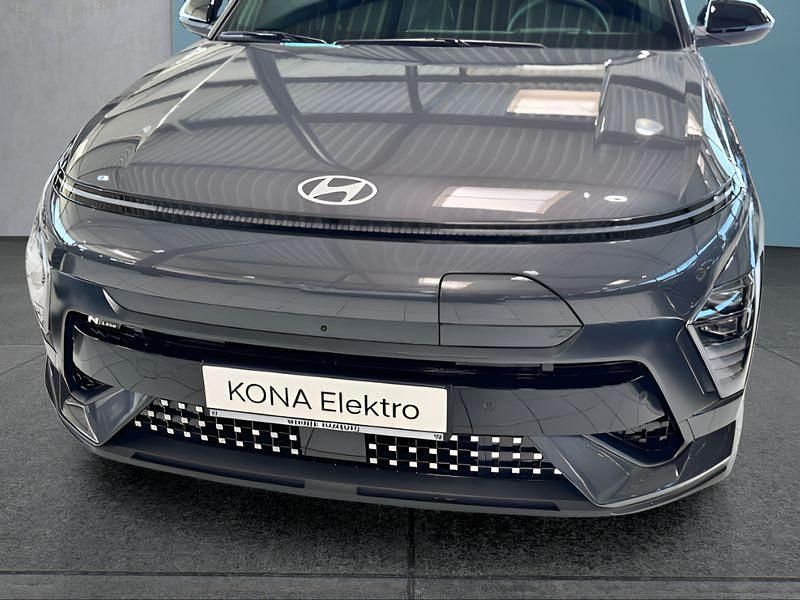 Grau Neu 2024 Hyundai Kona SUV | 43.899 € - Bild 1/4