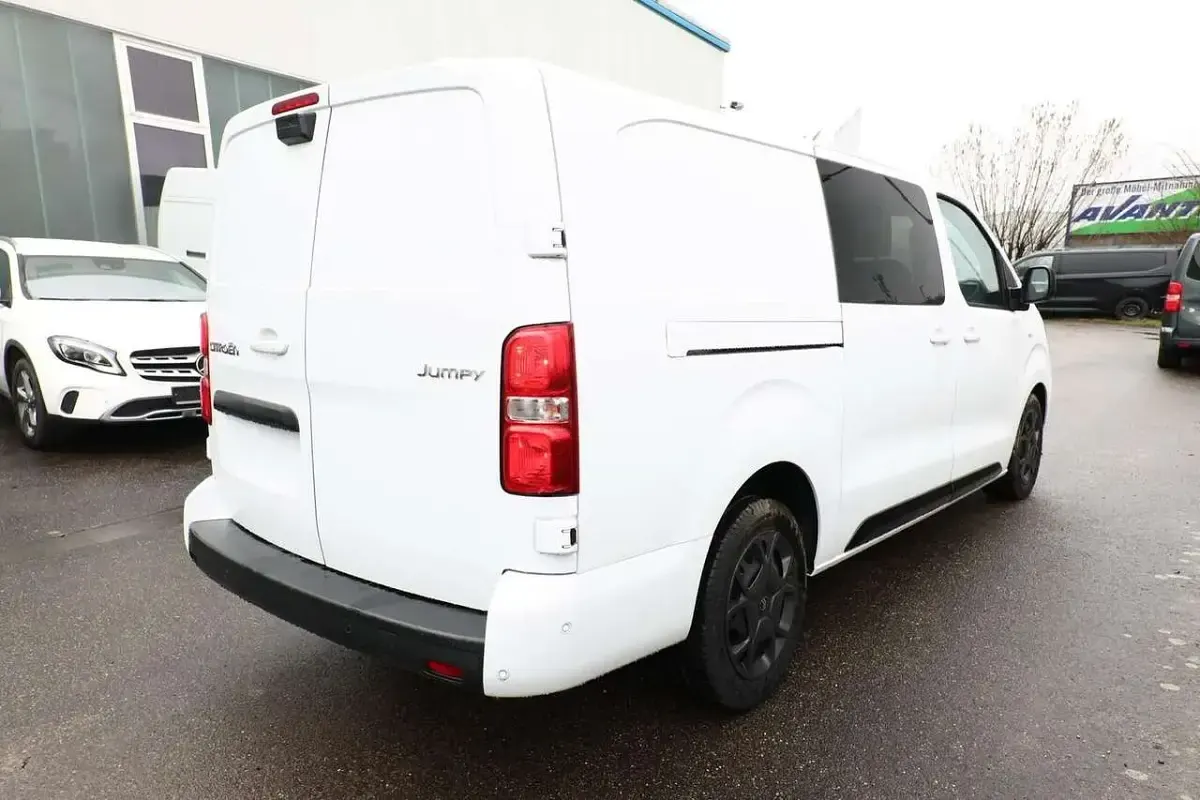 Nowe Citroën Jumpy 144 KM (105 kW) 2025 Biały Minivan